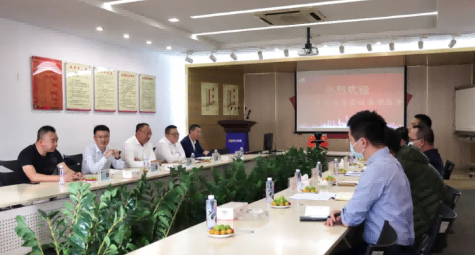 东莞市工信局与镇经发局领导莅临yl6809永利官网参观指导